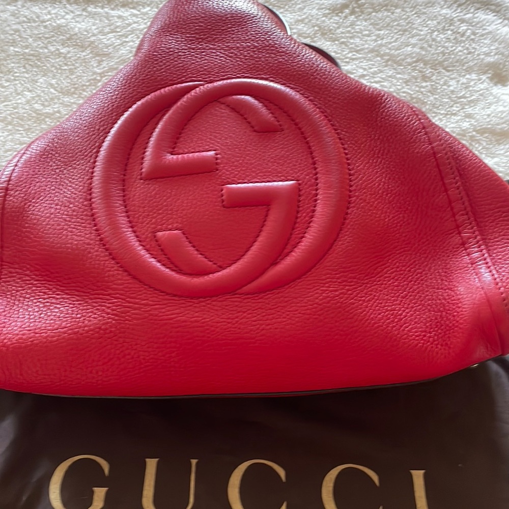 Gucci, authentic, soho shoulder bag. Gold hardware, purchased from FASHIONPHILE.